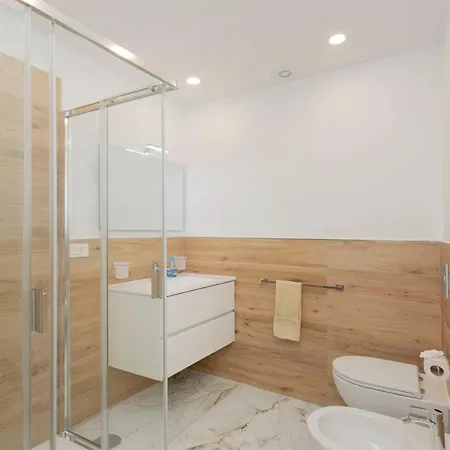 Apartment Flore Residence